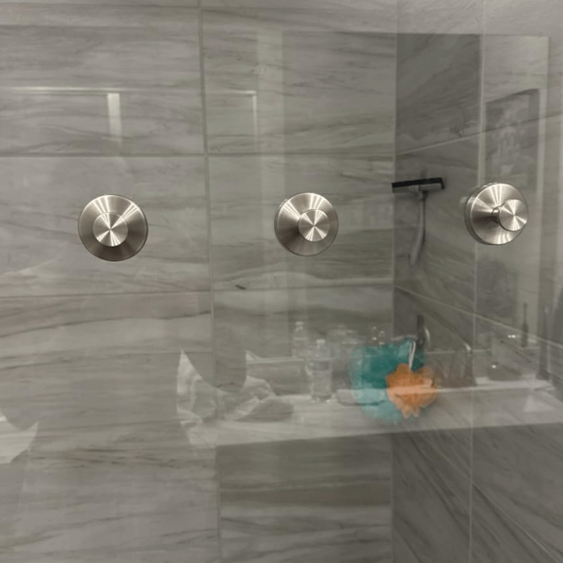CalmCore™ Shower Hook